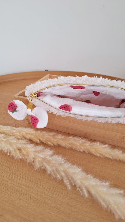 Trousse plate