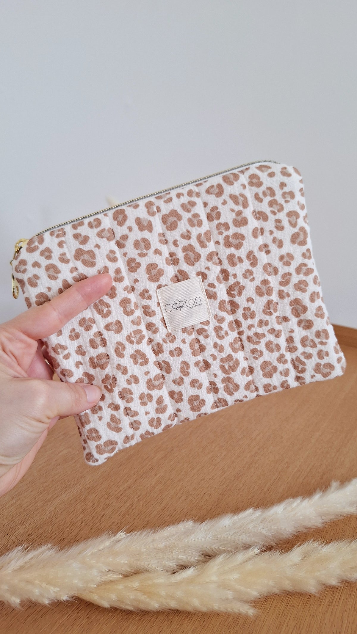 Trousse plate
