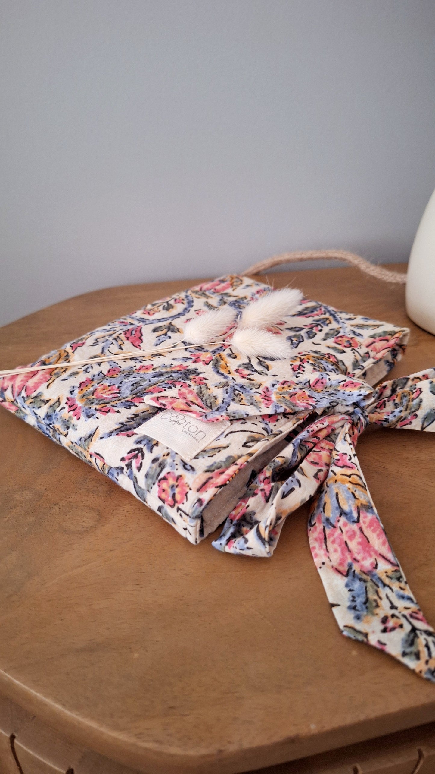Pochette à Livre artisanale - Protège-livre matelassé, fait main, format poche ou broché au choix