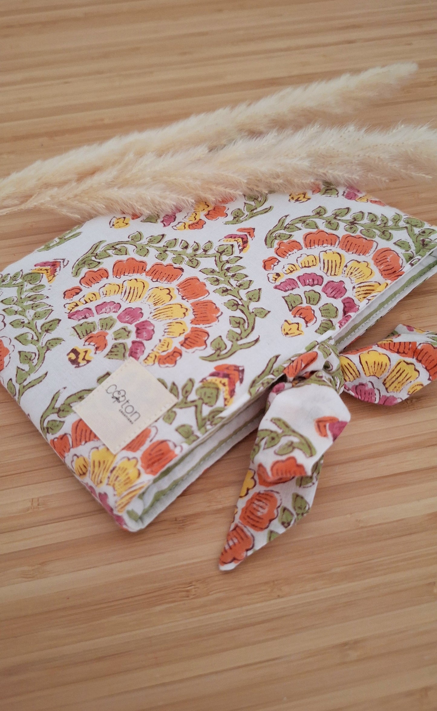 Pochette à Livre artisanale - Protège-livre matelassé, fait main, format poche ou broché au choix