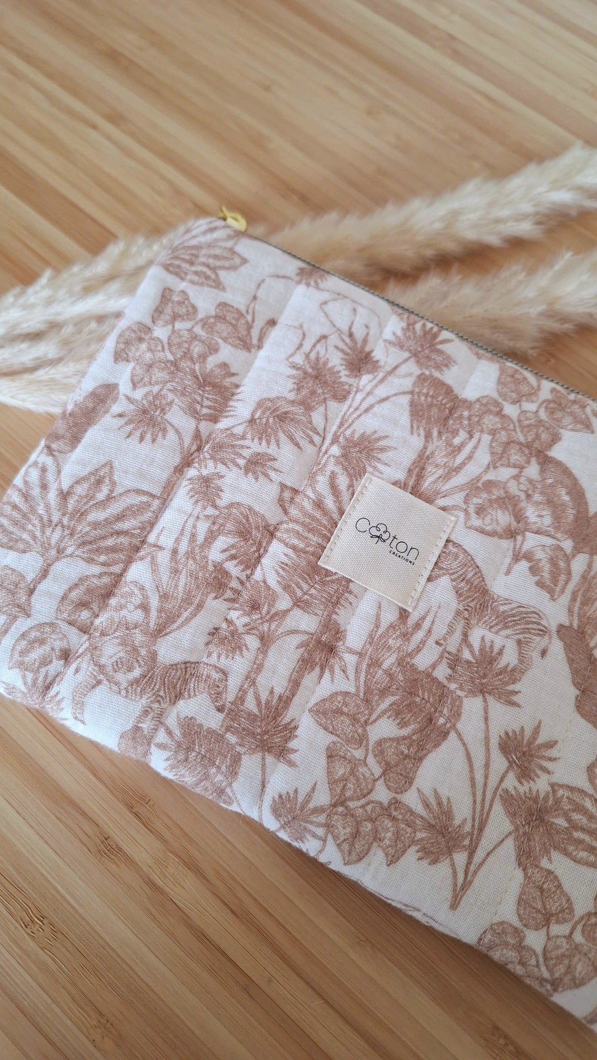 Trousse plate