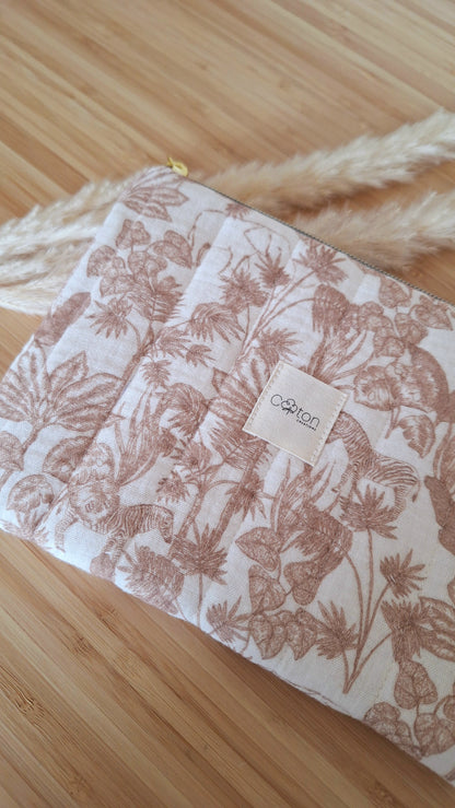 Trousse plate