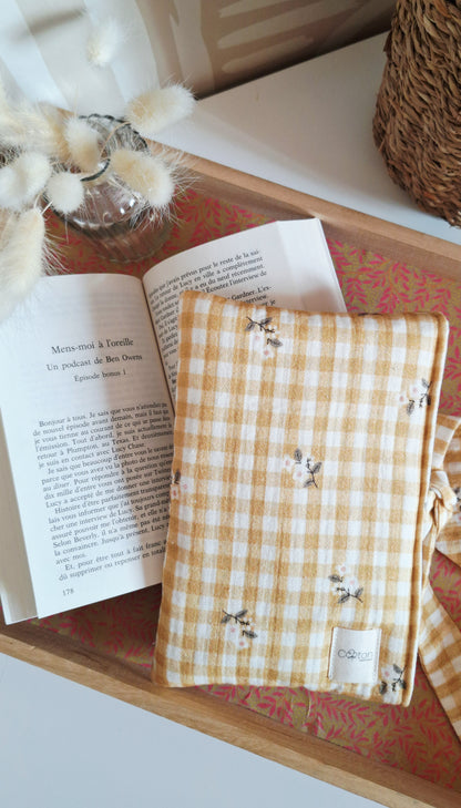 Pochette à Livre artisanale - Protège-livre matelassé, fait main, format poche ou broché au choix