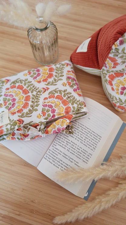 Pochette à Livre artisanale - Protège-livre matelassé, fait main, format poche ou broché au choix