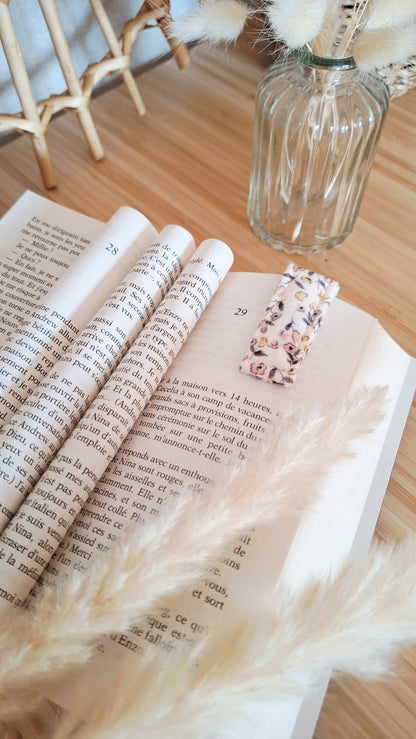 Marque-page aimanté artisanal - Fait main en coton, pour ne plus jamais perdre sa page